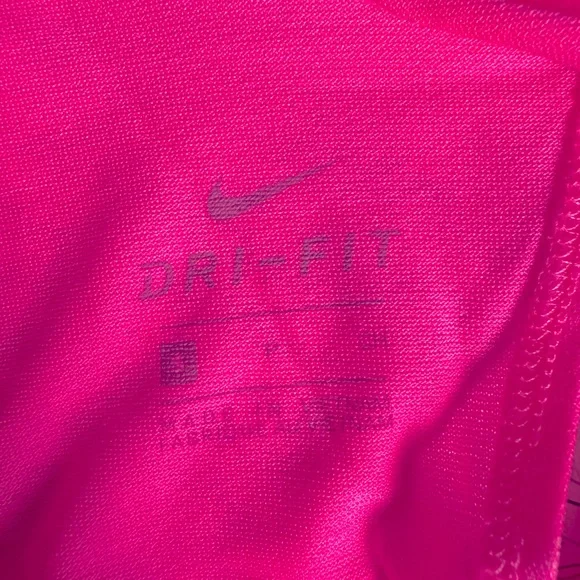 Nike hot pink standard fit DRIFIT tank singlet size small. NWOT - Picture 6 of 7